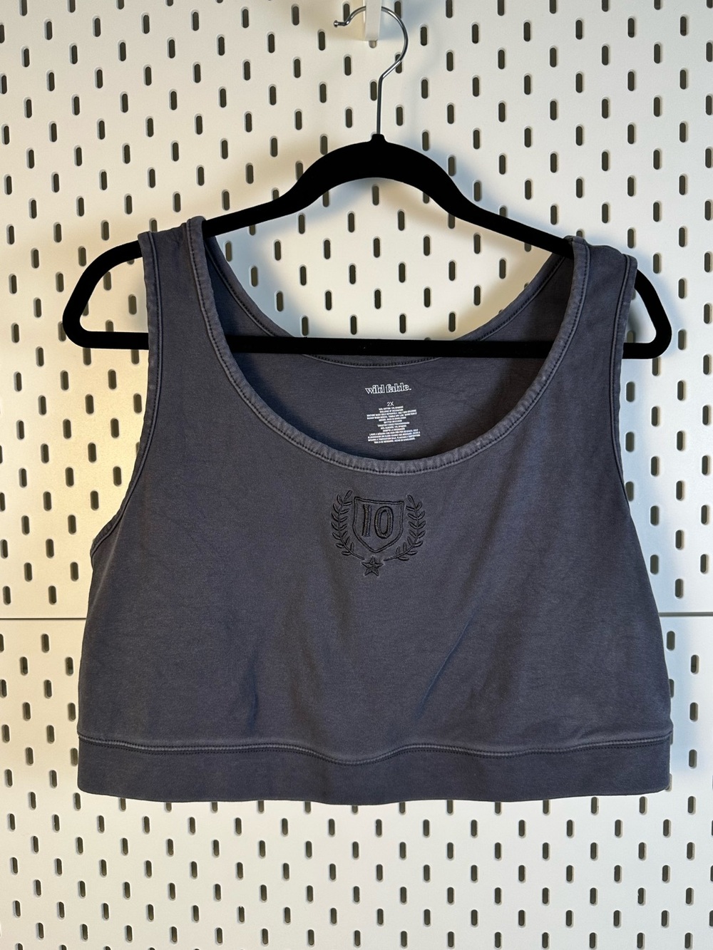 Wild Fable Sports Bra Cropped Sporty Top In Gray with Embroidered Crest Design